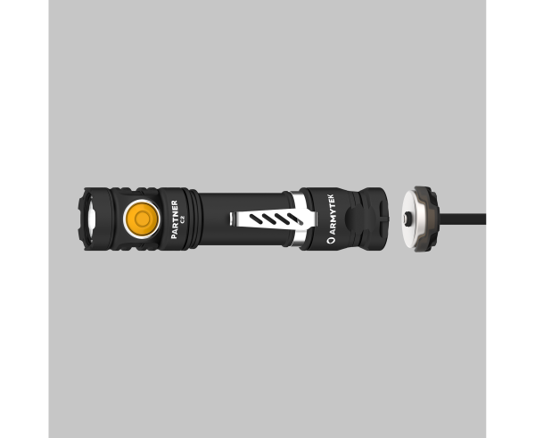 Фонарь ArmyTek Partner C2 (Black / Теплый; 1020Lm; акк18650)